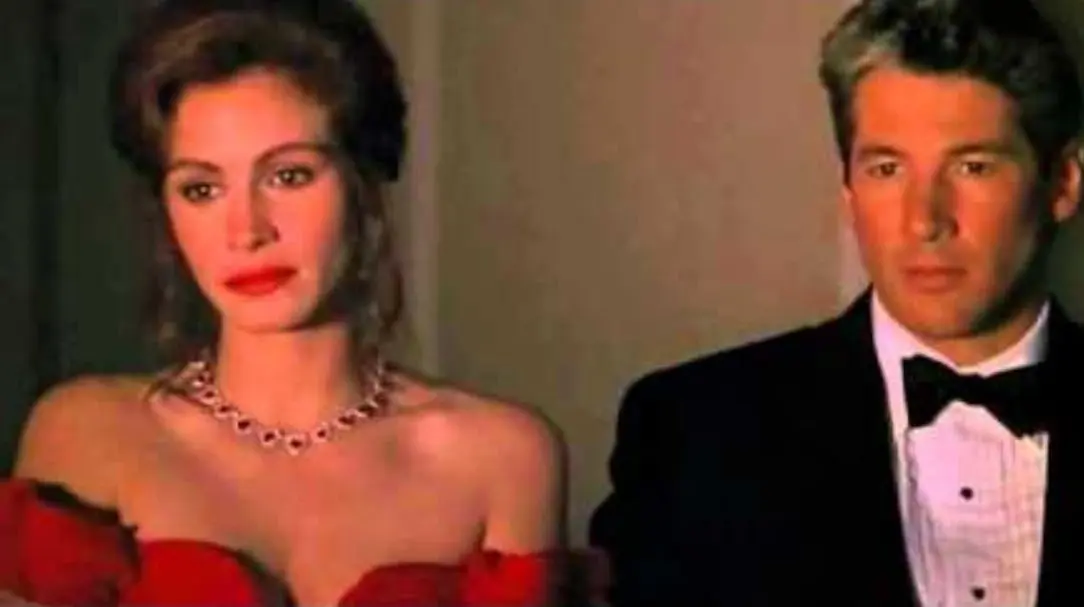 La &oacute;pera que van a ver es "La Traviata", que cuenta  la historia de una prostituta que se enamora de un hombre rico.