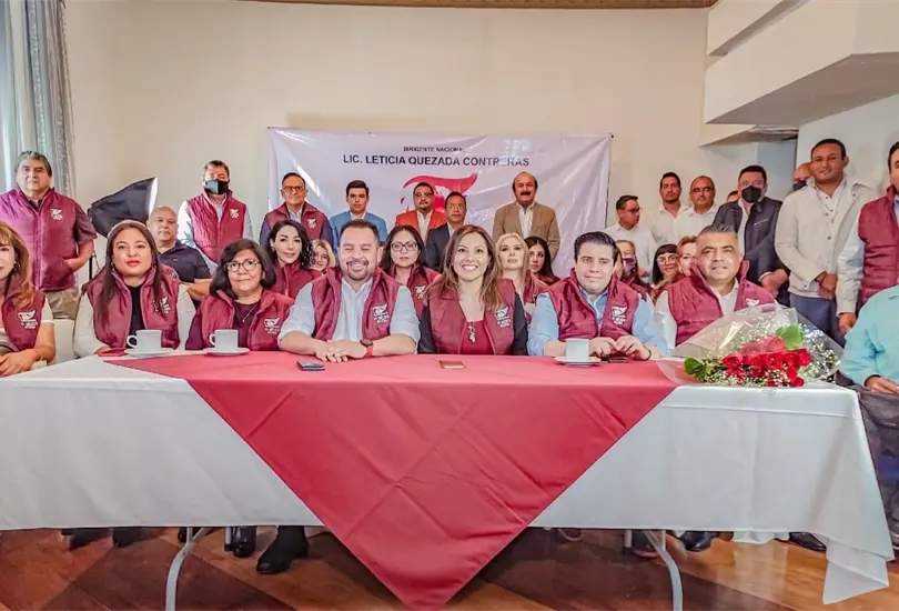 110 dirigentes nacionales y 700 estatales tomaron protesta por el Consorcio 4 T M&eacute;xico.