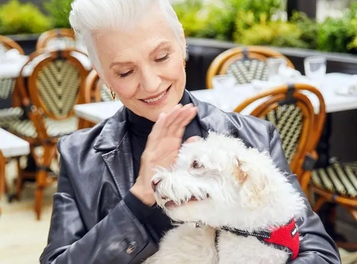 Cuando cumpli&oacute; dos a&ntilde;os, su familia se mud&oacute; a Pretoria, Sud&aacute;frica. 