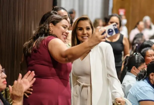 Mara Lezama dice que las mujeres son sinónimo de fortaleza y esperanza. Mara Lezama dice que las mujeres son sinónimo de fortaleza y esperanza.