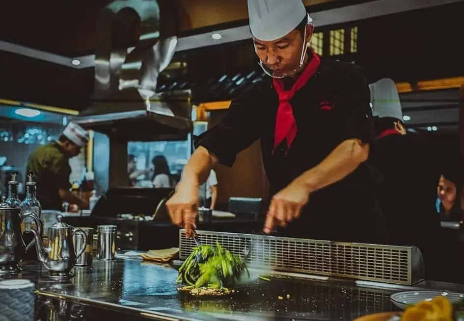 Seg&uacute;n el reporte, fueron 7 mil 051 cocineros lesionados en 2020.