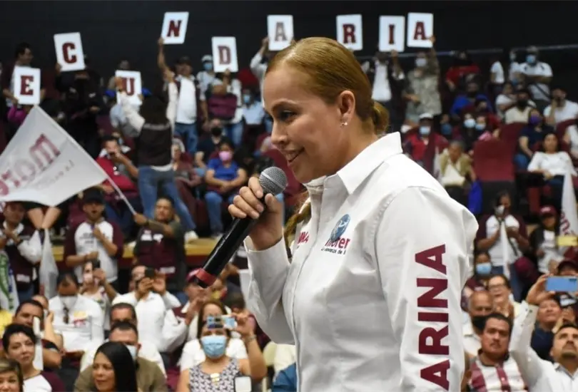Marina Vitela se reuni&oacute; con m&aacute;s de 300 maestros de telesecundaria.