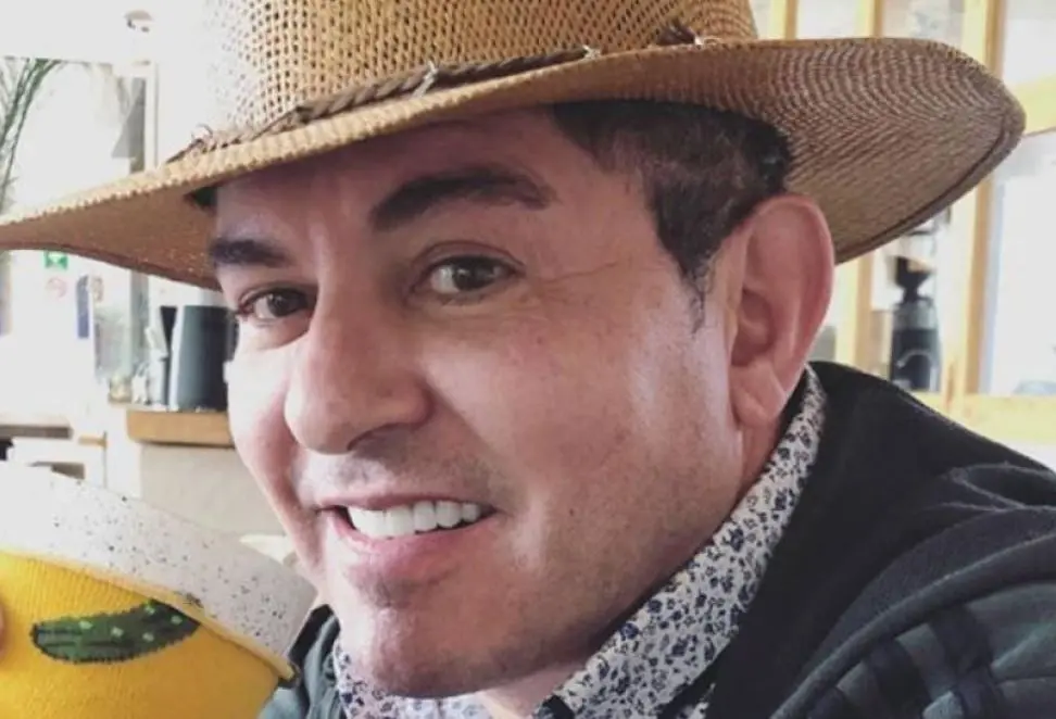 Era un joven mec&aacute;nico de buenos sentimientos y trabajador que estaba enamorado de Maricruz.