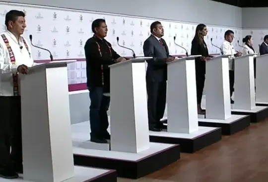 Cinco hombres y dos mujeres buscan la gubernatura de Oaxaca. Cinco hombres y dos mujeres buscan la gubernatura de Oaxaca.