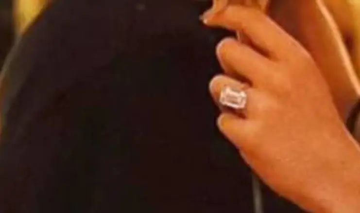 Anillo de compromiso