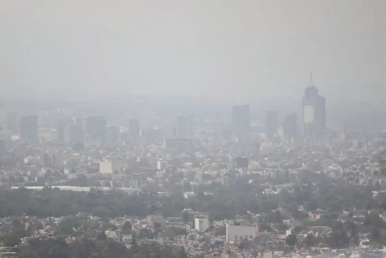 Por la contingencia ambiental se activó el doble hoy no circula - FOTO: Cuartoscuro
