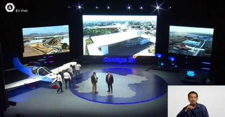 Así fue la presentación del primer avión hecho en México. Foto: captura de pantalla.
