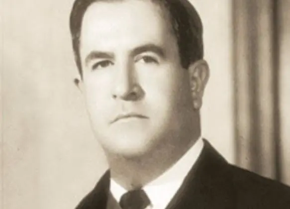 Manuel Ávila Camacho | 43 años