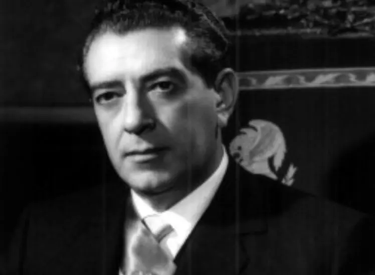  Adolfo López Mateos | 49 años