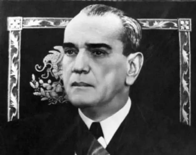 Adolfo Ruiz Cortines | 62 años