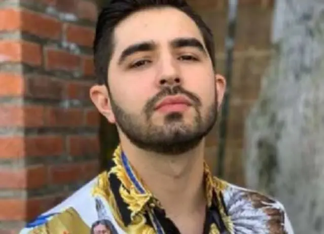 Ahora es compositor y cantante regional con contrato con Sony Music. Entre sus canciones más famosas están "Quiero" y "Bonita".