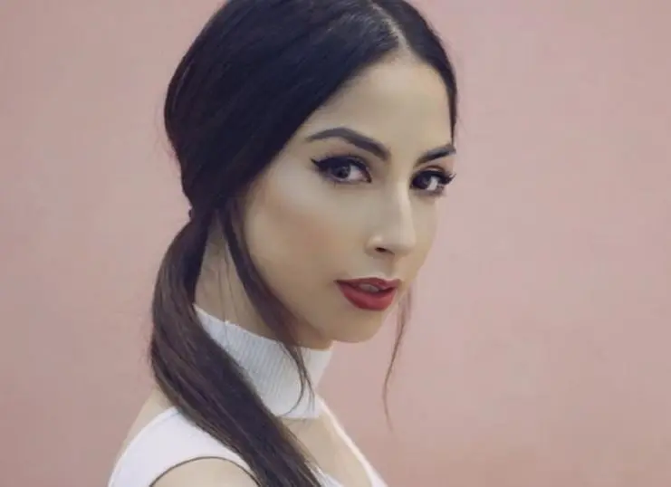 Ha trabajado en las obras de teatro "Mentiras el Musical´" y "Simón Dice". Su carrera está enfocada en el modelaje.