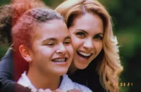 En esta instituci&oacute;n estadounidense, Lucerito practica varias disciplinas, como lo es el volibol.