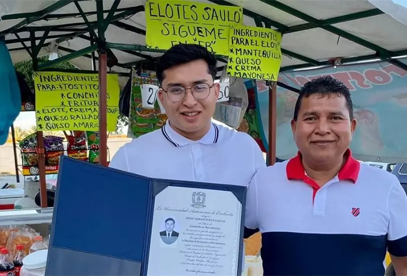 El joven le dedic&oacute; su t&iacute;tulo universitario a su pap&aacute;. 
