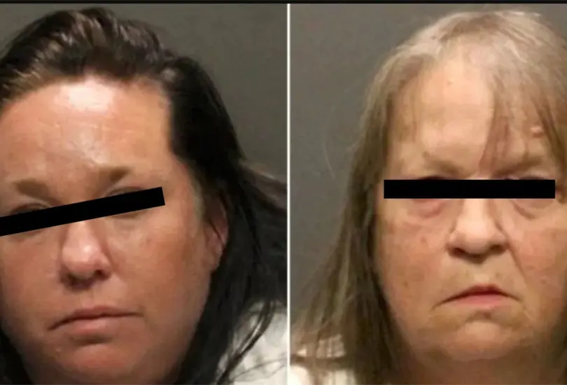 La peque&ntilde;a fue encontrada por los param&eacute;dicos inconsciente y gran cantidad de piojos en el cabello