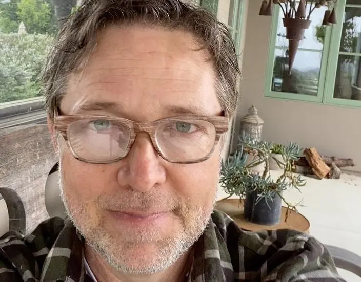 Era el prometido y futuro esposo de Annie Banks. 