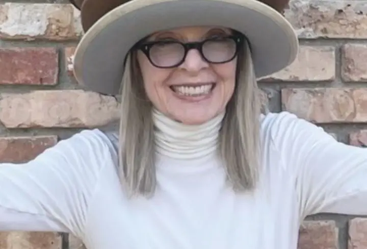 Actu&oacute; como la madre de la novia Annie Banks, siempre apoy&oacute; las decisiones que tom&oacute; su hija. 