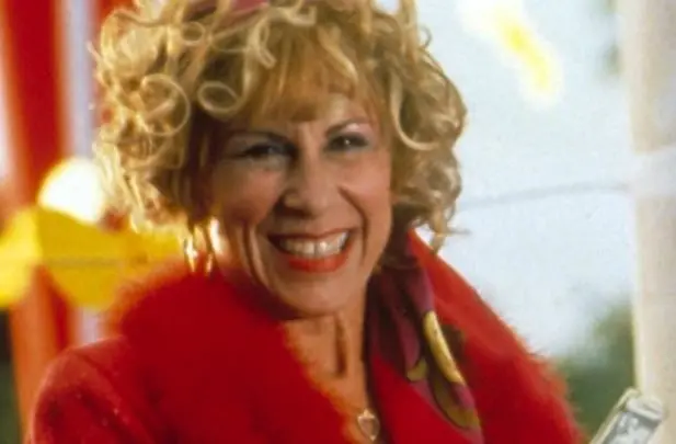 Sra. Wormwood | 1996 | Rhea Perlman