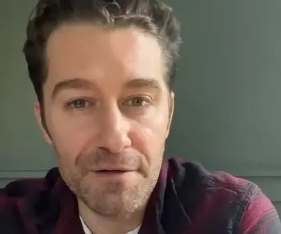 Estaba a cargo del Glee Club, y tambi&eacute;n fue profesor de Espa&ntilde;ol y de Historia.