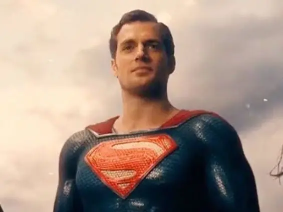 Tras el sacrificio de Superman, Bruce Wayne se une a Diana Prince para reunir a metahumanos que protejan al mundo ante cualquier amenaza. Tras el sacrificio de Superman, Bruce Wayne se une a Diana Prince para reunir a metahumanos que protejan al mundo ante cualquier amenaza.