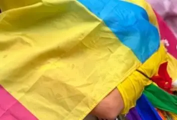 La joven acompa&ntilde;&oacute; las im&aacute;genes con el texto: "Me siento completita y libre, amada y agradecida con txdxs las almas que me acompa&ntilde;an el d&iacute;a de hoy a celebrar el amor incondicional en todas sus formas. Qu&eacute; ya no tengo miedo de ser YO. Hoy entiendo que he sido todo, que el g&eacute;nero no existe, solo es un cuerpo que utilizamos para experimentar".