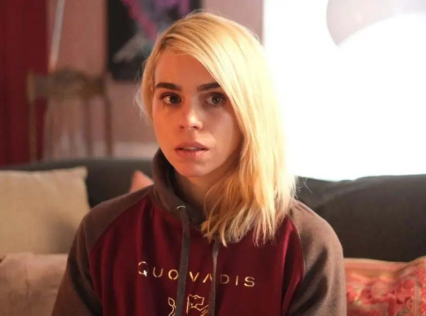 Una actriz que est&aacute; preparando su nueva pel&iacute;cula es hackeada y ahora se enfrenta a un terrible esc&aacute;ndalo sexual que amenaza con destruir su vida familiar y su carrera.