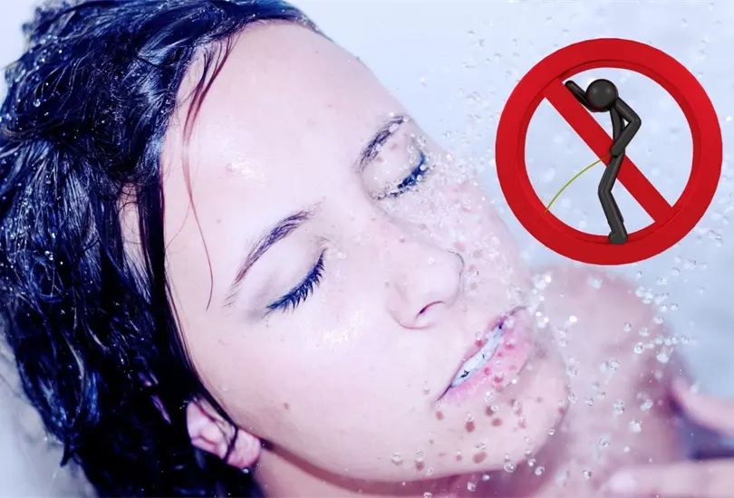 Doctoras explican en TikTok por qu&eacute; no es bueno para la salud orinar mientras te ba&ntilde;as