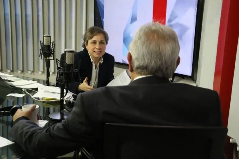 Carmen Aristegui en entrevista con AMLO. Foto: Cuartoscuro.