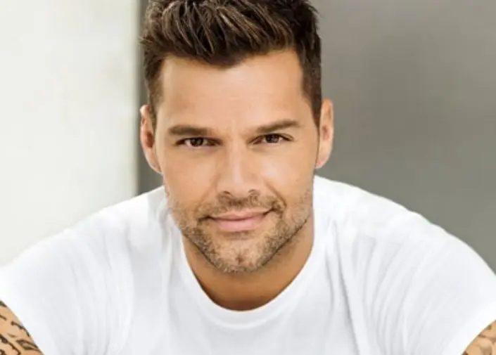  Ricky Martin
