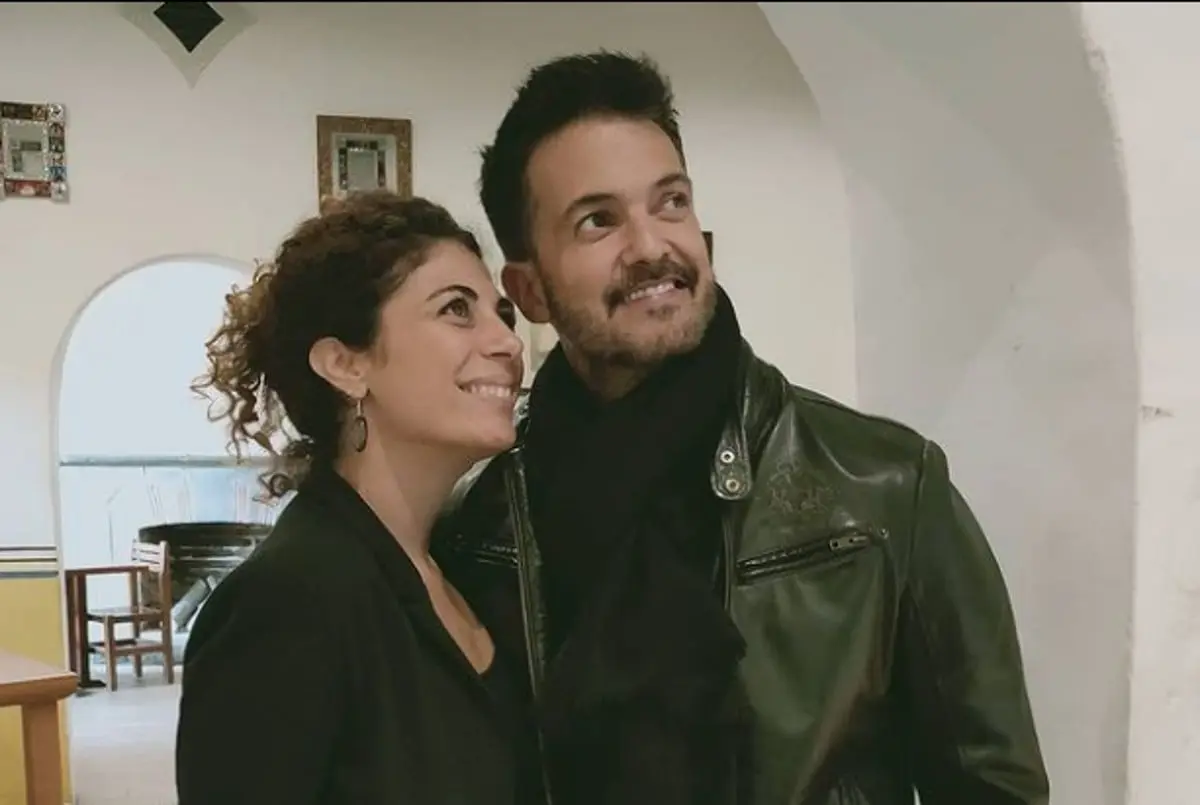 Tras superar diversas adversidades, en abril de 2022 se casó en Cancún con Anna Ferro.