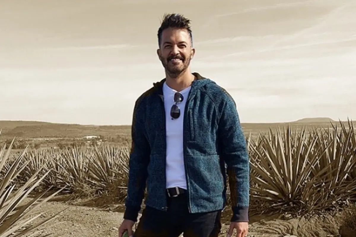 Fernando del Solar contó que Salinas Pliego le respondió de inmediato y le recomendó a un médico. Posteriormente se dio su salida de TV Azteca.