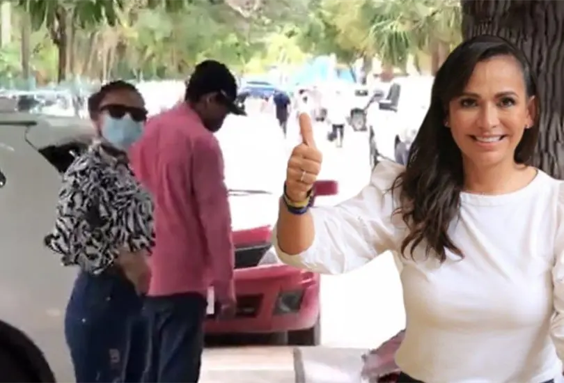Una ciudadana increp&oacute; a la candidata de Va por Quintana Roo. 