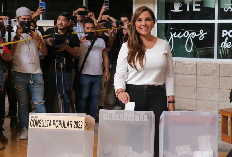 De acuerdo al Conteo R&aacute;pido difundido por el INE, Mara Lezama tendr&iacute;a un porcentaje de votaci&oacute;n de entre 55.3 y 58.2 por ciento.
