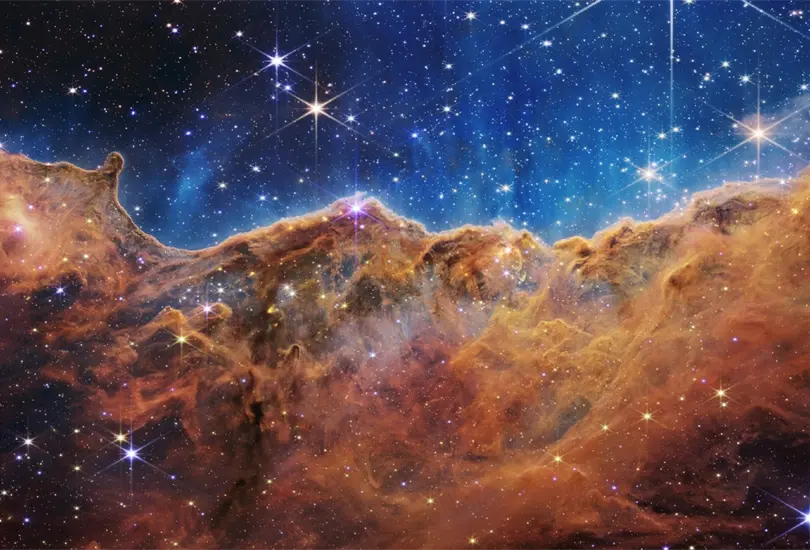  En las nuevas fotograf&iacute;as se puede apreciar la Nebulosa de Carina, el Quinteto de Stephan y la Nebulosa del Anillo del Sur, y el espectro WASP-96b.