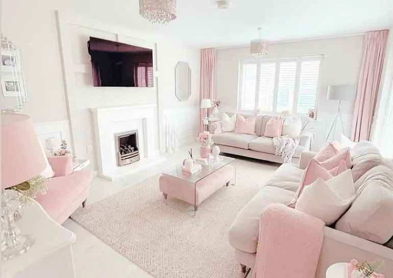 Este color transmite calma y es ideal para los espacios íntimos, como la recámara, para atraer la pasión, tal y como señala el Feng Shui.