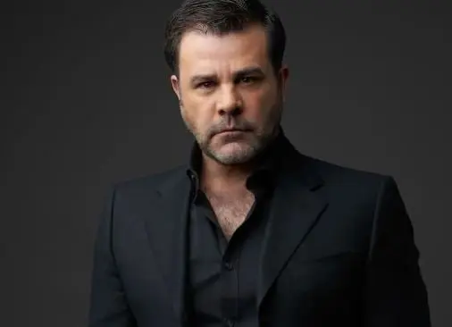 Dio vida a Horacio Acosta.