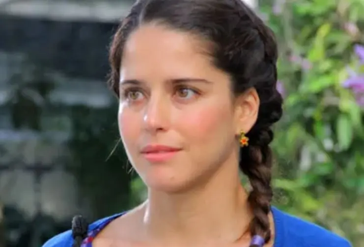 Ana Claudia Talanc&oacute;n