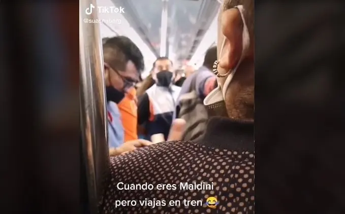 Les dice que ella tiene m&aacute;s plata