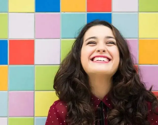 Este signo de Fuego es estable y controlado, es optimista, alegre y sincero.