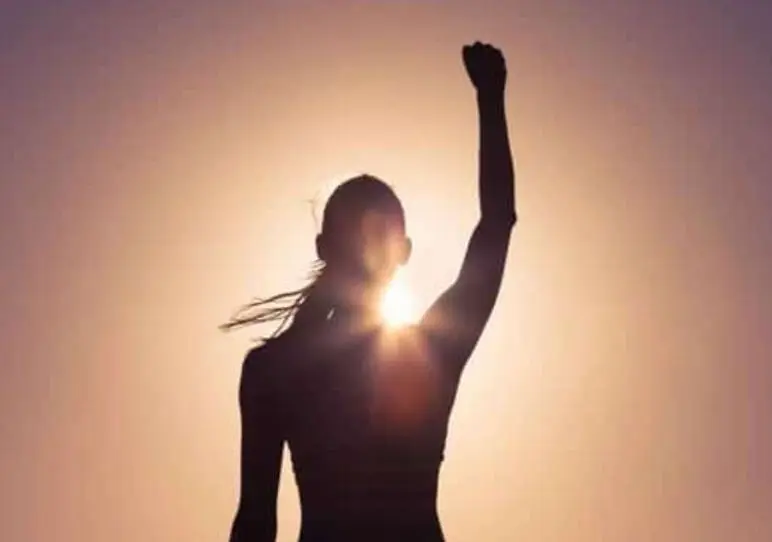 Su elemento es la Tierra, por ello es determinado, perseverante y no duda por ir tras sus sue&ntilde;os.