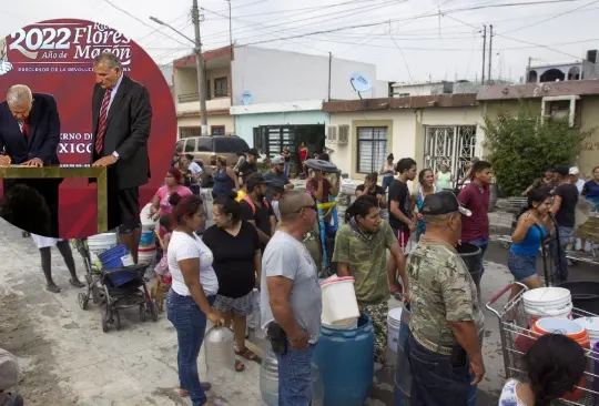 El presidente se comprometió a garantizar agua por 10 años. 