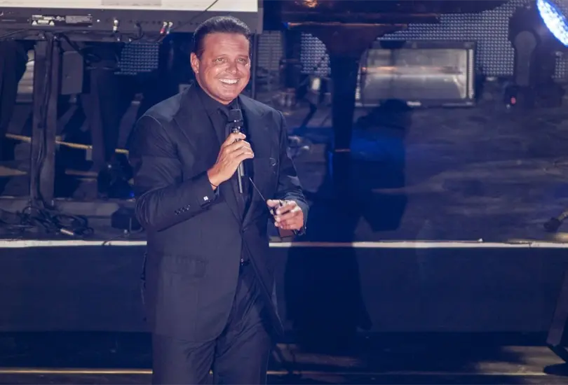 Luis Miguel en un concierto en la Ciudad de M&eacute;xico. 