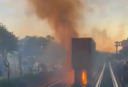 El corto circuito en el Metro de la Ciudad de México. 