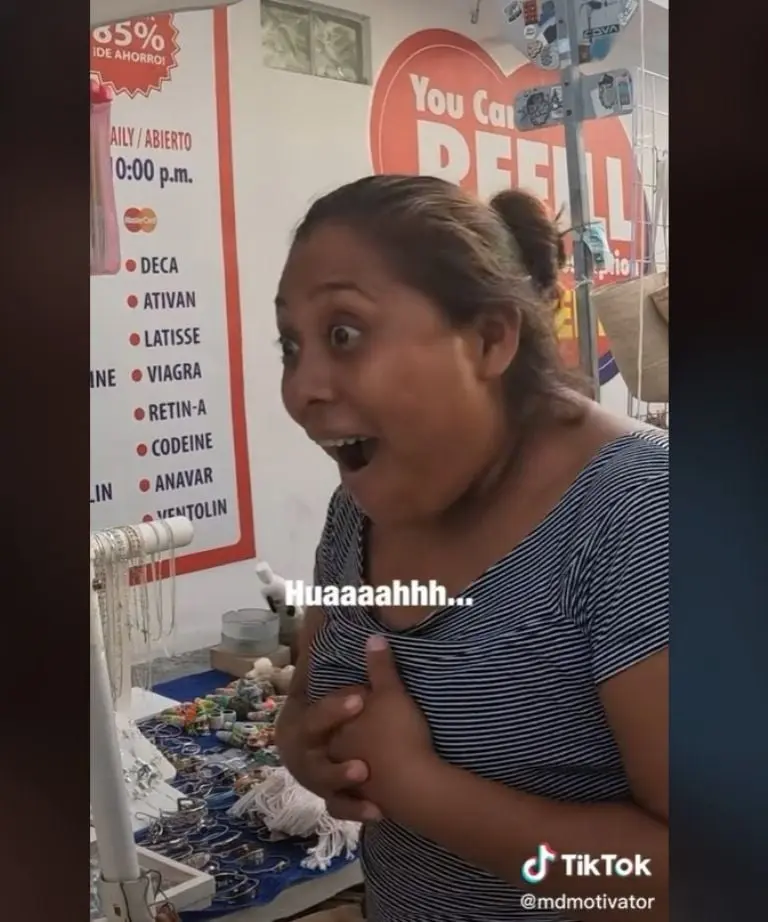 Tiktoker le compra toda su mercancía a una artesana (TikTok)