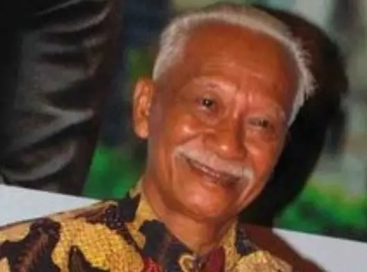  Era un m&eacute;dico y fil&oacute;sofo de Bali que orienta a Elizabeth sobre c&oacute;mo debe mantener una vida en equilibrio.