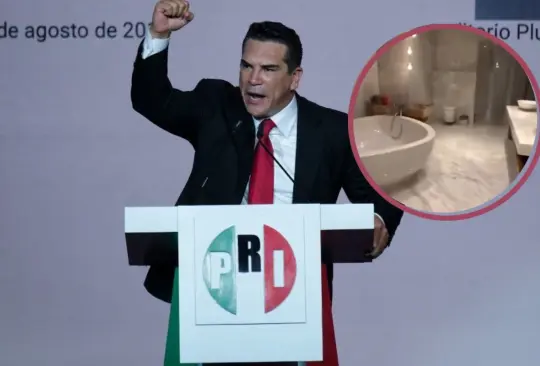 La lujosa vivienda está ubicada en la zona residencial Lomas del Castillo en Campeche y de acuerdo con un video filtrado, el baño contaría con una regadera de cristal, jacuzzi, espejos de gran tamaño, ventilación, lámparas y un lavabo para dos personas. La lujosa vivienda está ubicada en la zona residencial Lomas del Castillo en Campeche y de acuerdo con un video filtrado, el baño contaría con una regadera de cristal, jacuzzi, espejos de gran tamaño, ventilación, lámparas y un lavabo para dos personas.
