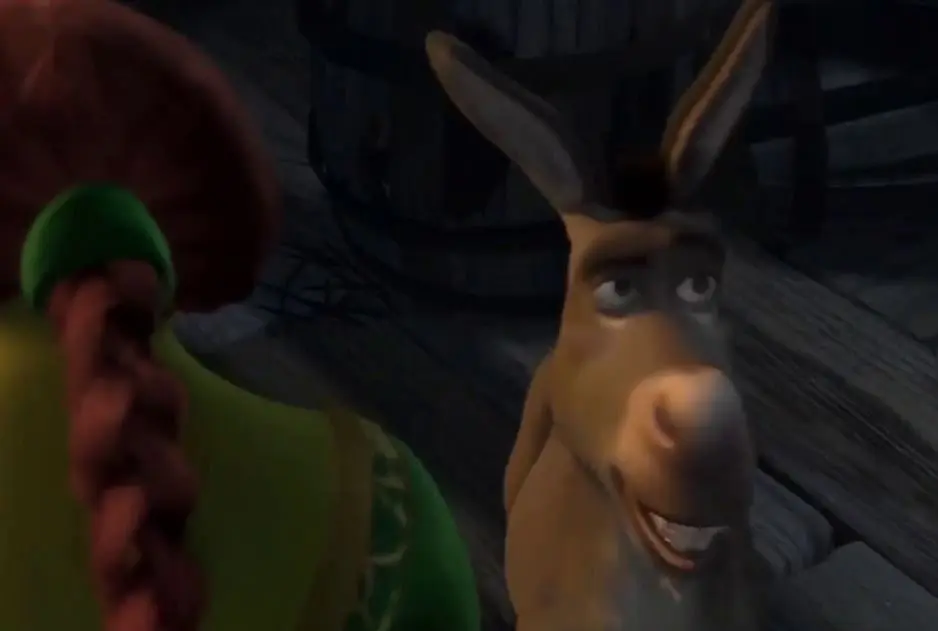 "No eres tan fea. Bueno, no voy a mentir, sí eres bien fea. Pero nomás tantito y en las noches. Shrek es feo a todas horas".