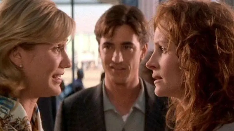 Laura Dern y Drew Barrymore hab&iacute;an sido consideradas para el papel de Kim, pero Roberts recomend&oacute; a Cameron D&iacute;az y obtuvo el protag&oacute;nico.
