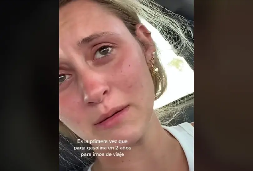 Novia llora porque le toc&oacute; pagar la gasolina