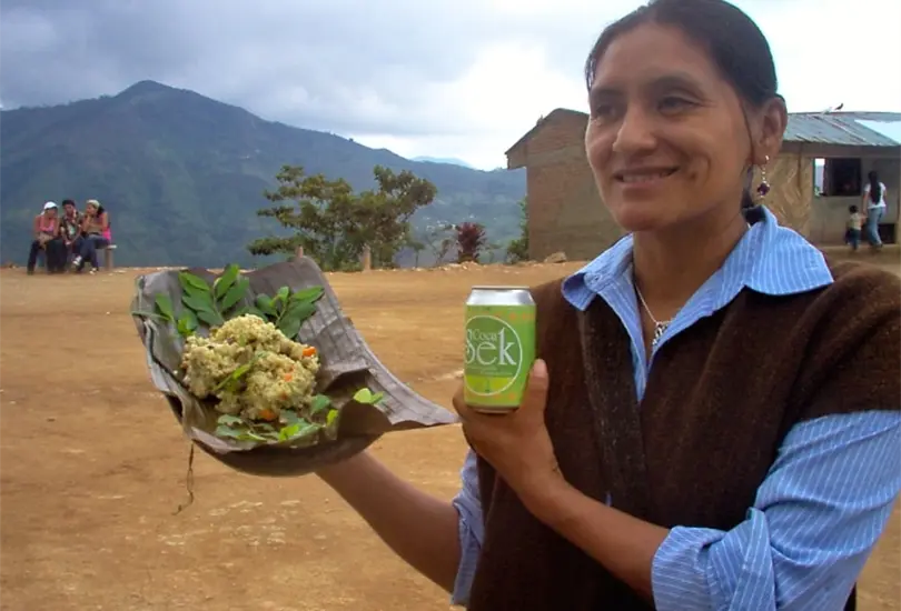 Coca Nasa es la primera empresa en comercializar productos a base de hoja de coca Cr&eacute;ditos: Fabiola Pi&ntilde;acu&eacute; 